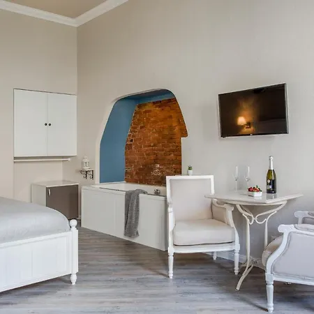 Magnolia 3*